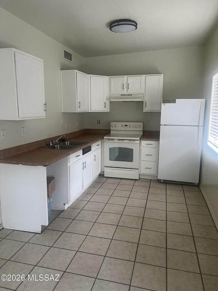 https://bt-photos.global.ssl.fastly.net/tucson/1280_boomver_1_22623792-2.jpg
