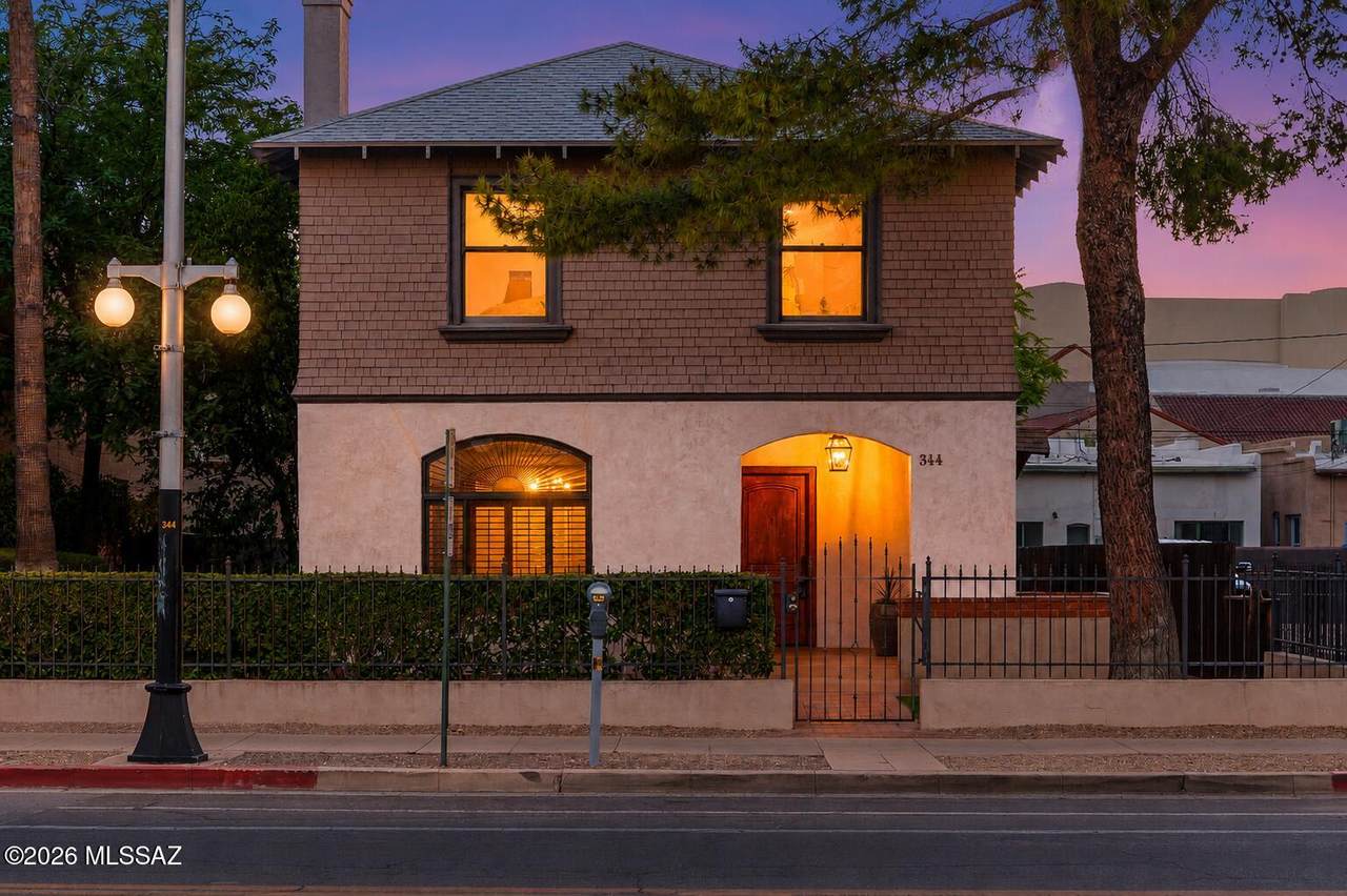 344 6th Avenue - Photo 1