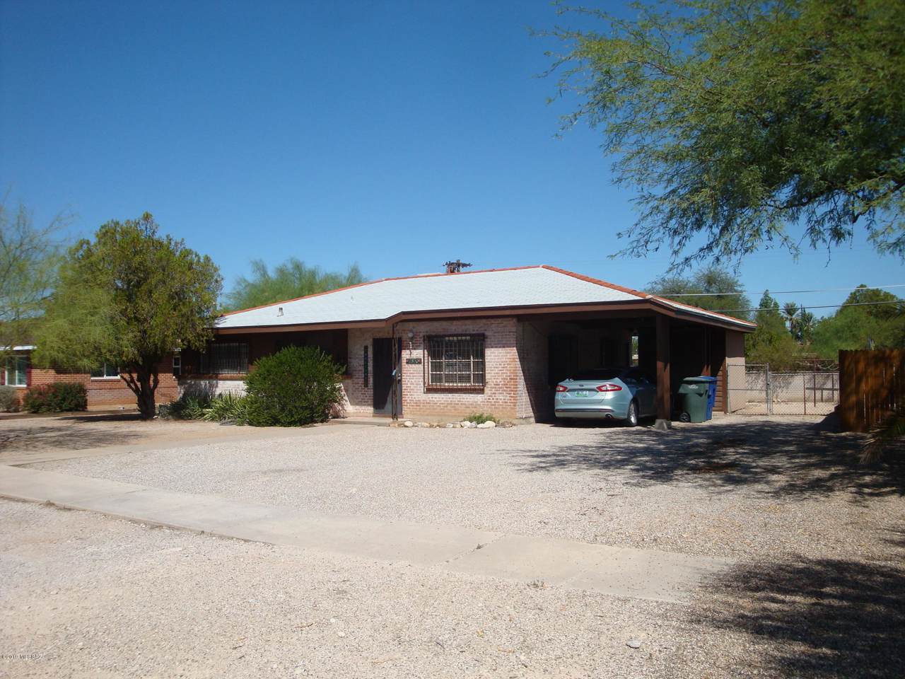 2835 8Th Street - Photo 1