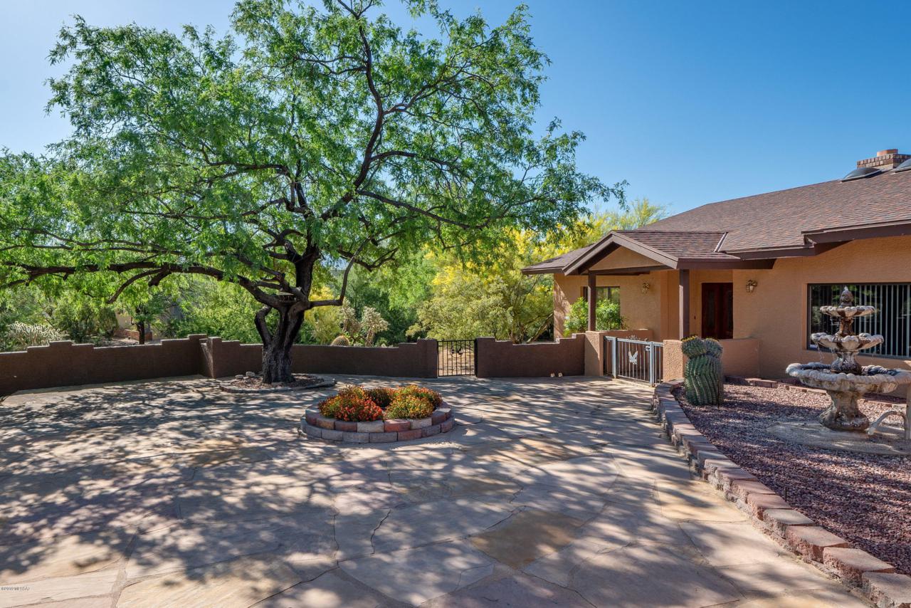 11600 Summer Trail - Photo 1