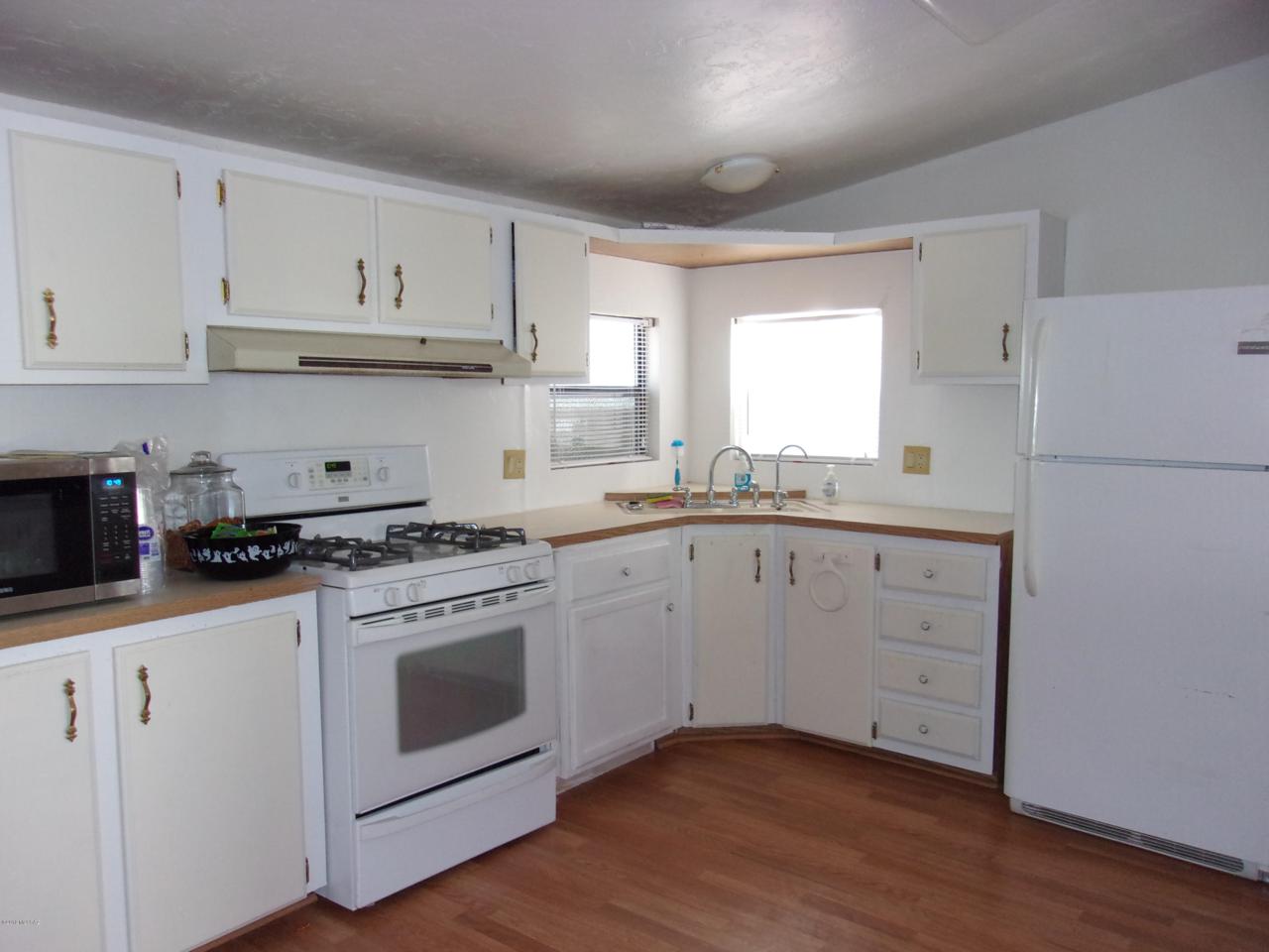 11230 Picture Rocks Road - Photo 1