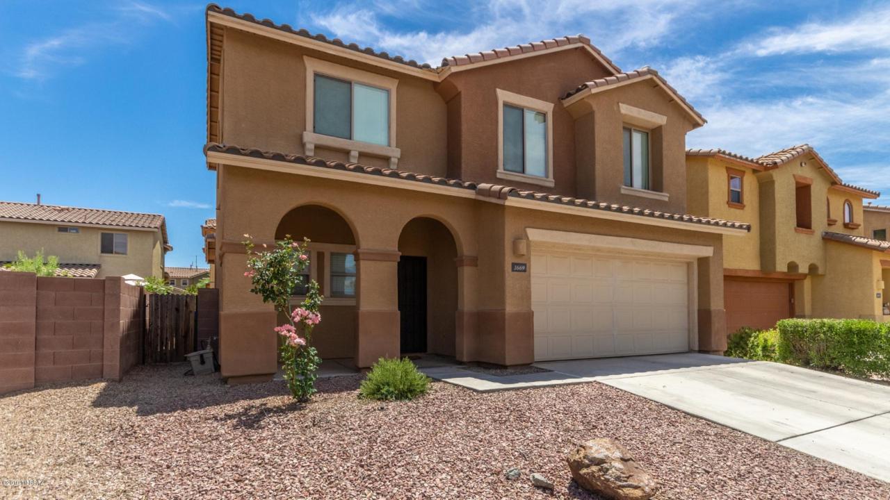 1669 Green Thicket Way - Photo 1