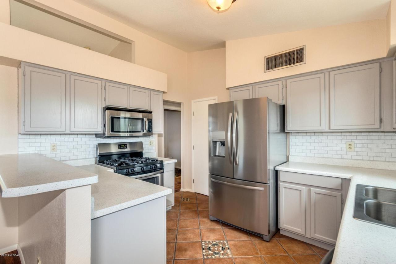 7421 Vista Del Arroyo - Photo 1