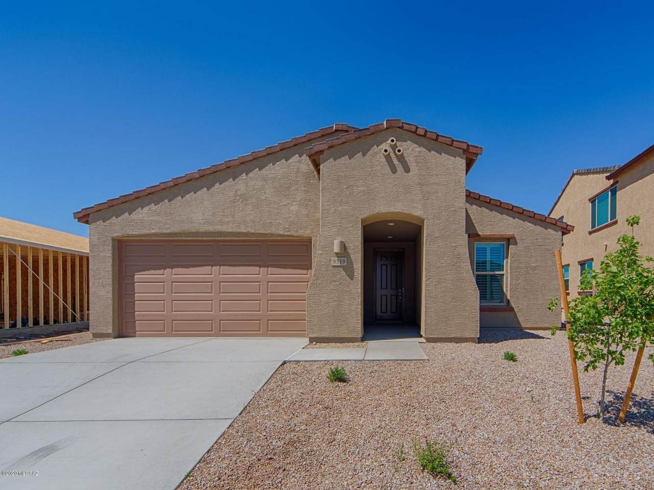 9519 Sunset Sky Way - Photo 1
