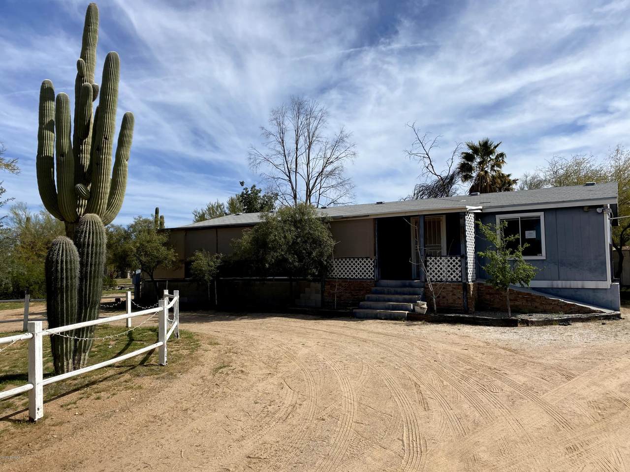 11473 Ina Road - Photo 1