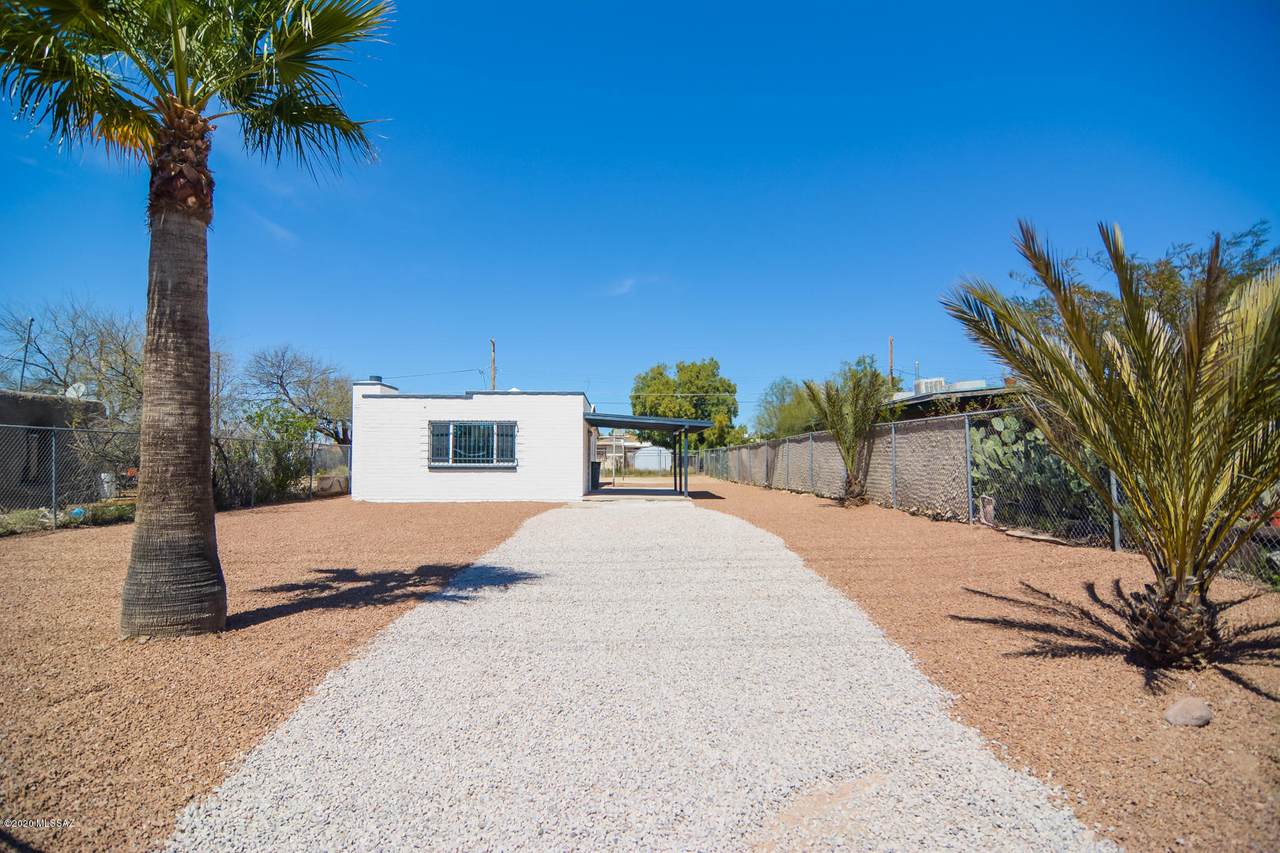 419 36Th Street - Photo 1