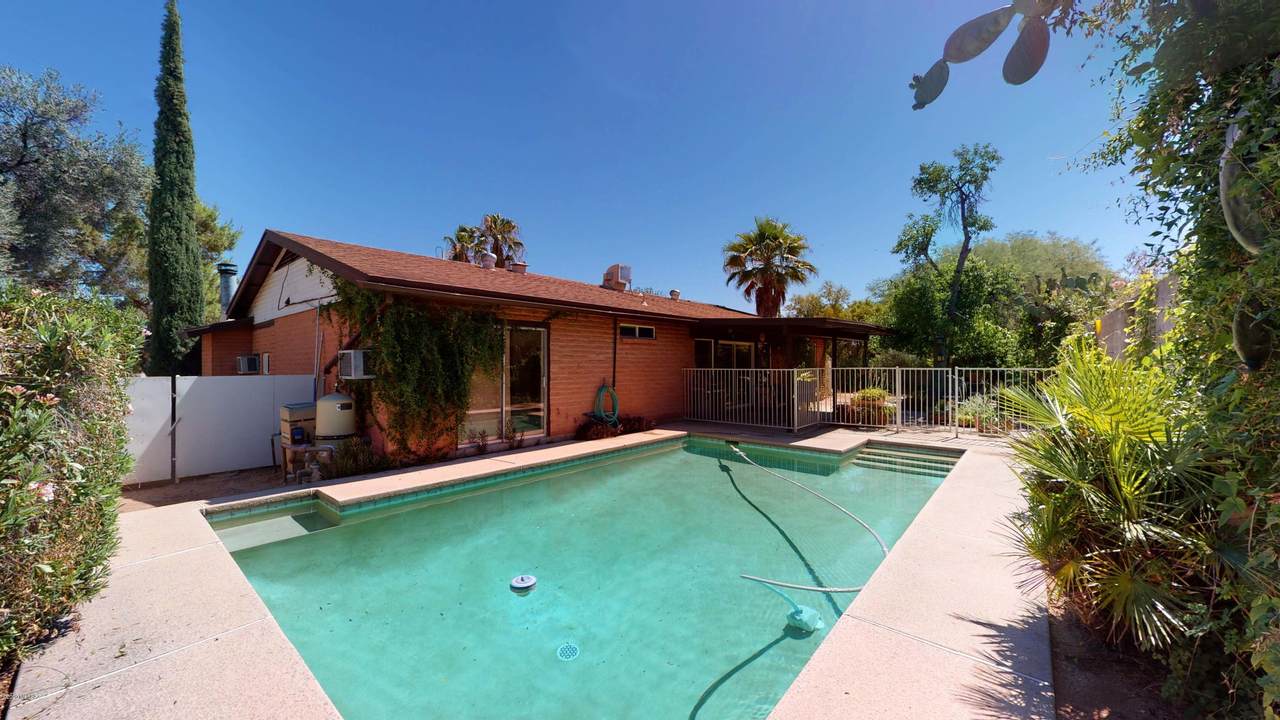 9632 Baker Street - Photo 1