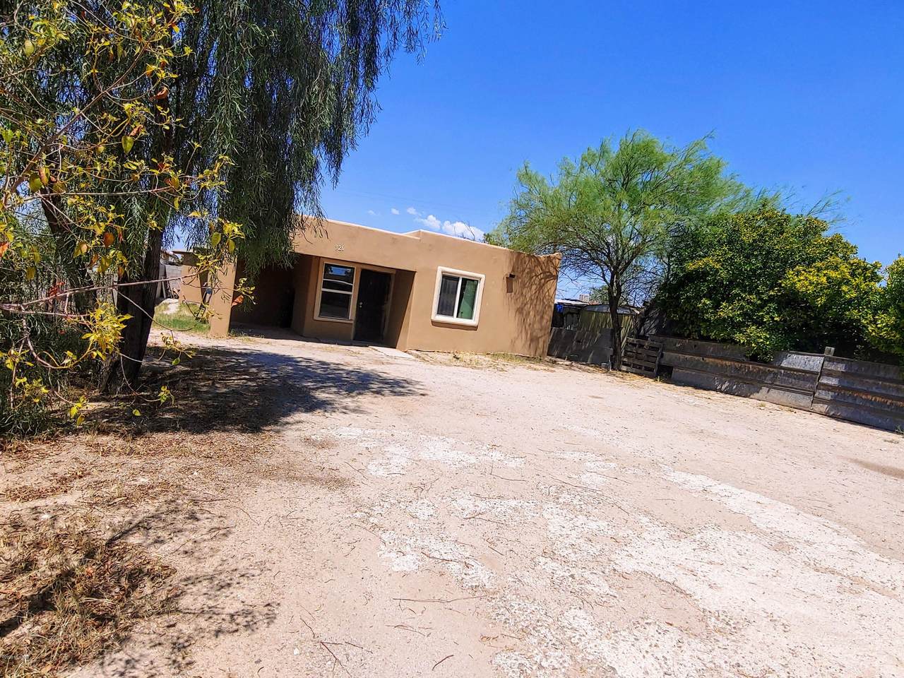 326 33rd Street - Photo 1