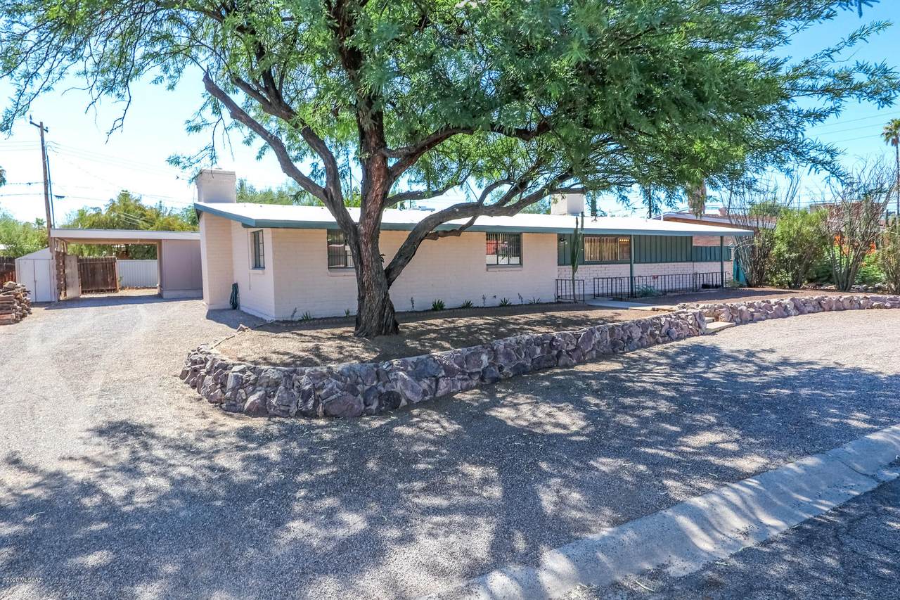 612 Ruston Avenue - Photo 1