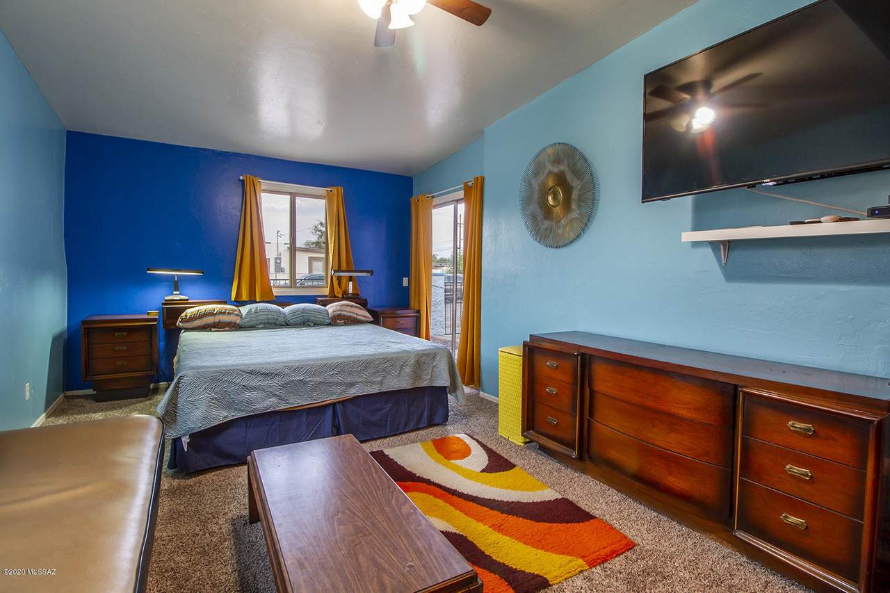 1501 Ontario Street - Photo 1
