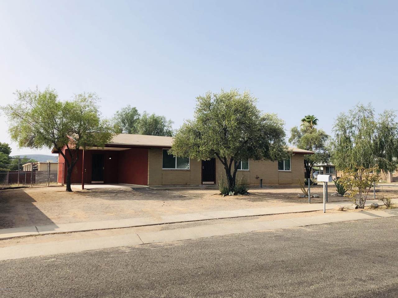 2831 Aurora Drive - Photo 1