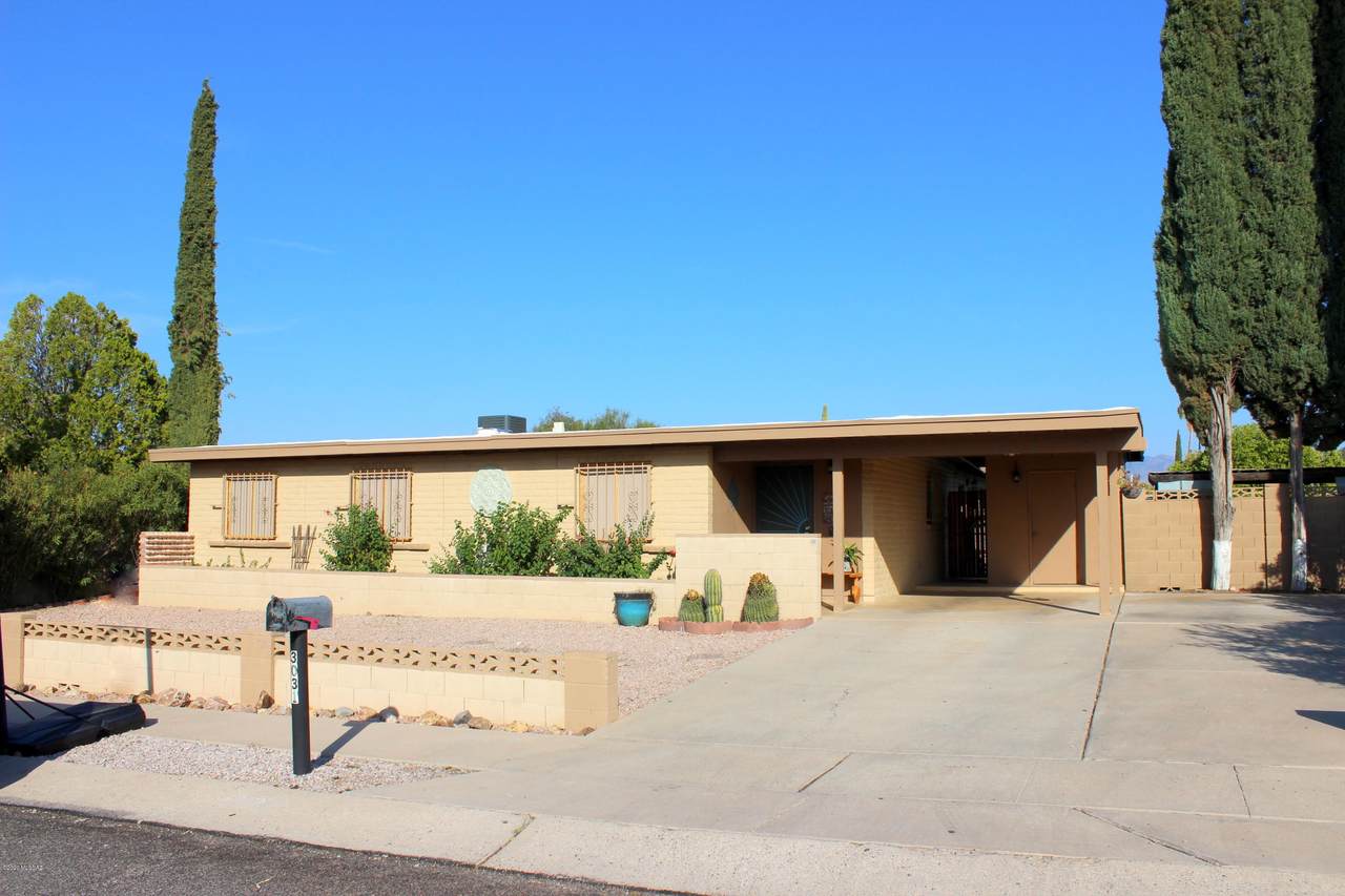 3031 Edward Avenue - Photo 1