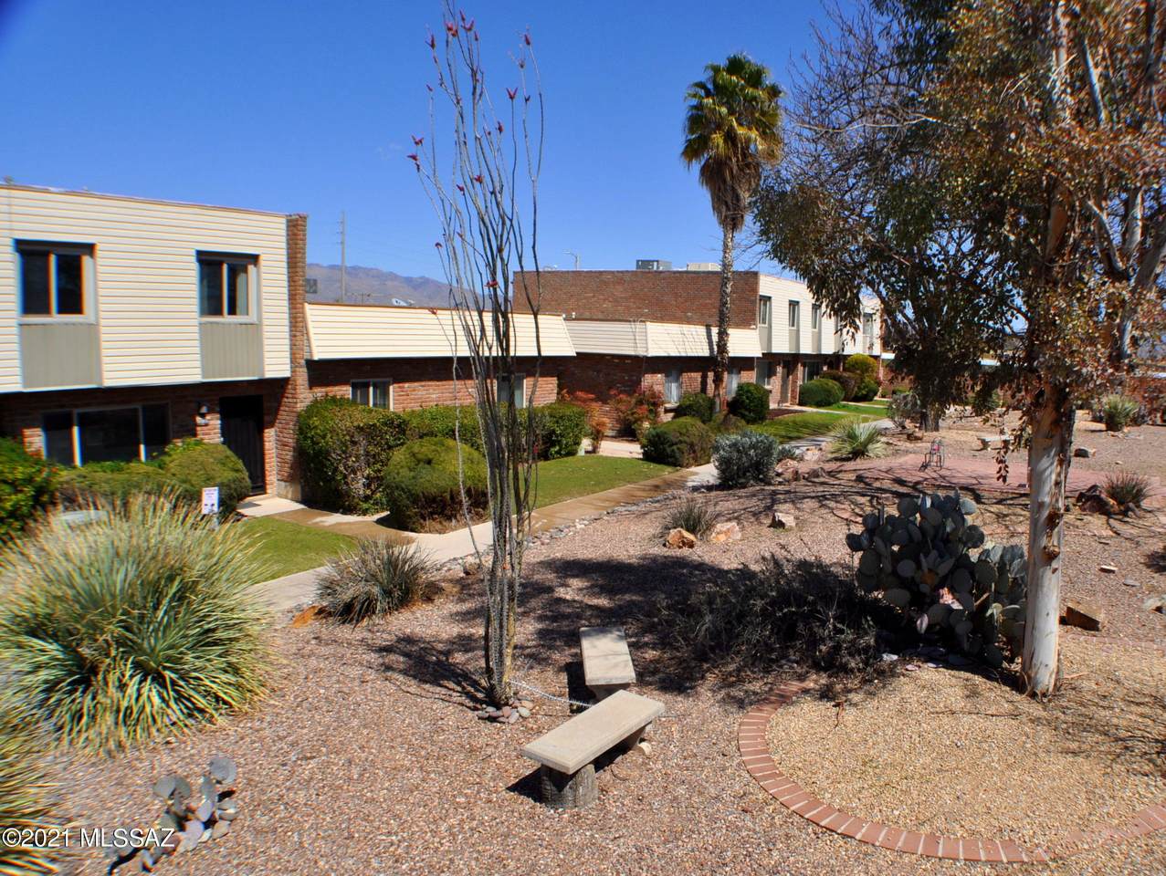 1039 Bedford Drive - Photo 1