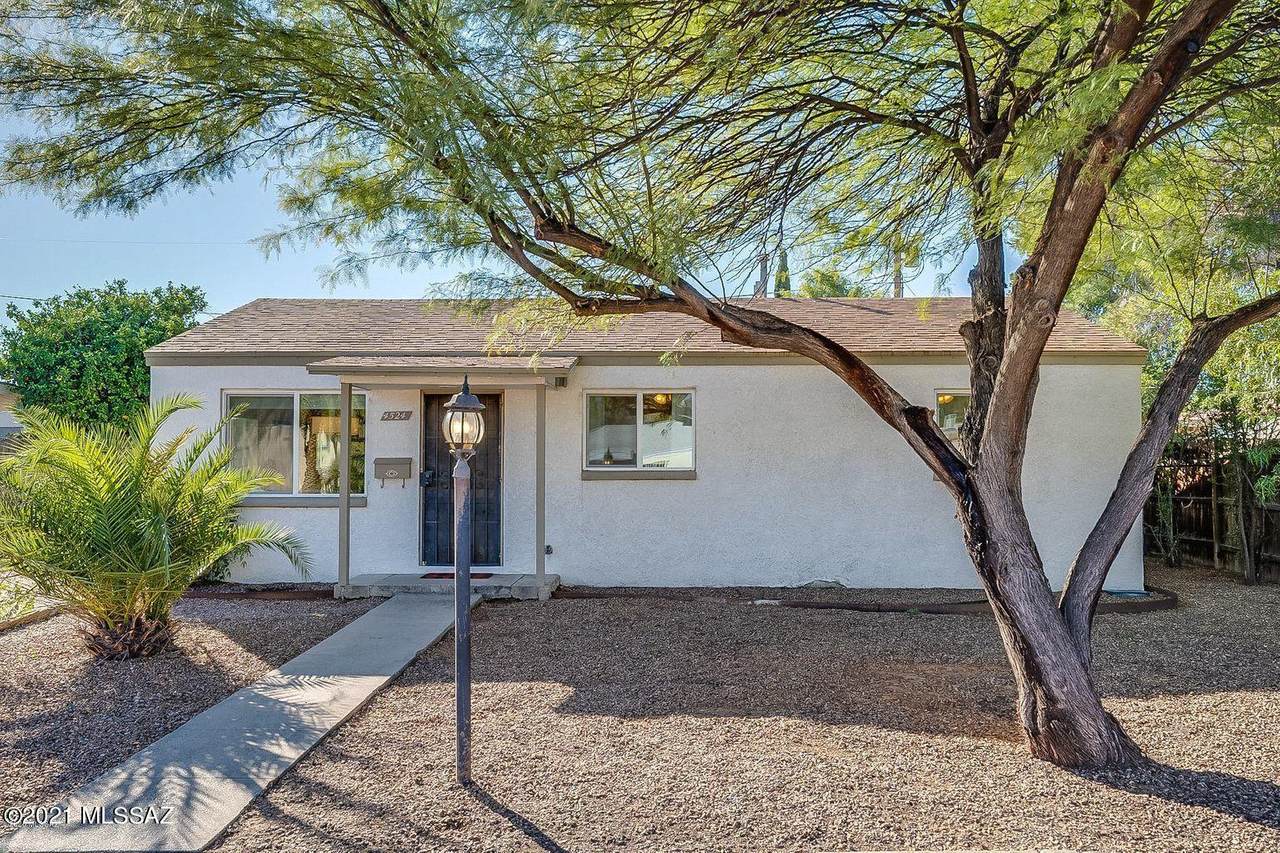 4524 Malvern Street - Photo 1