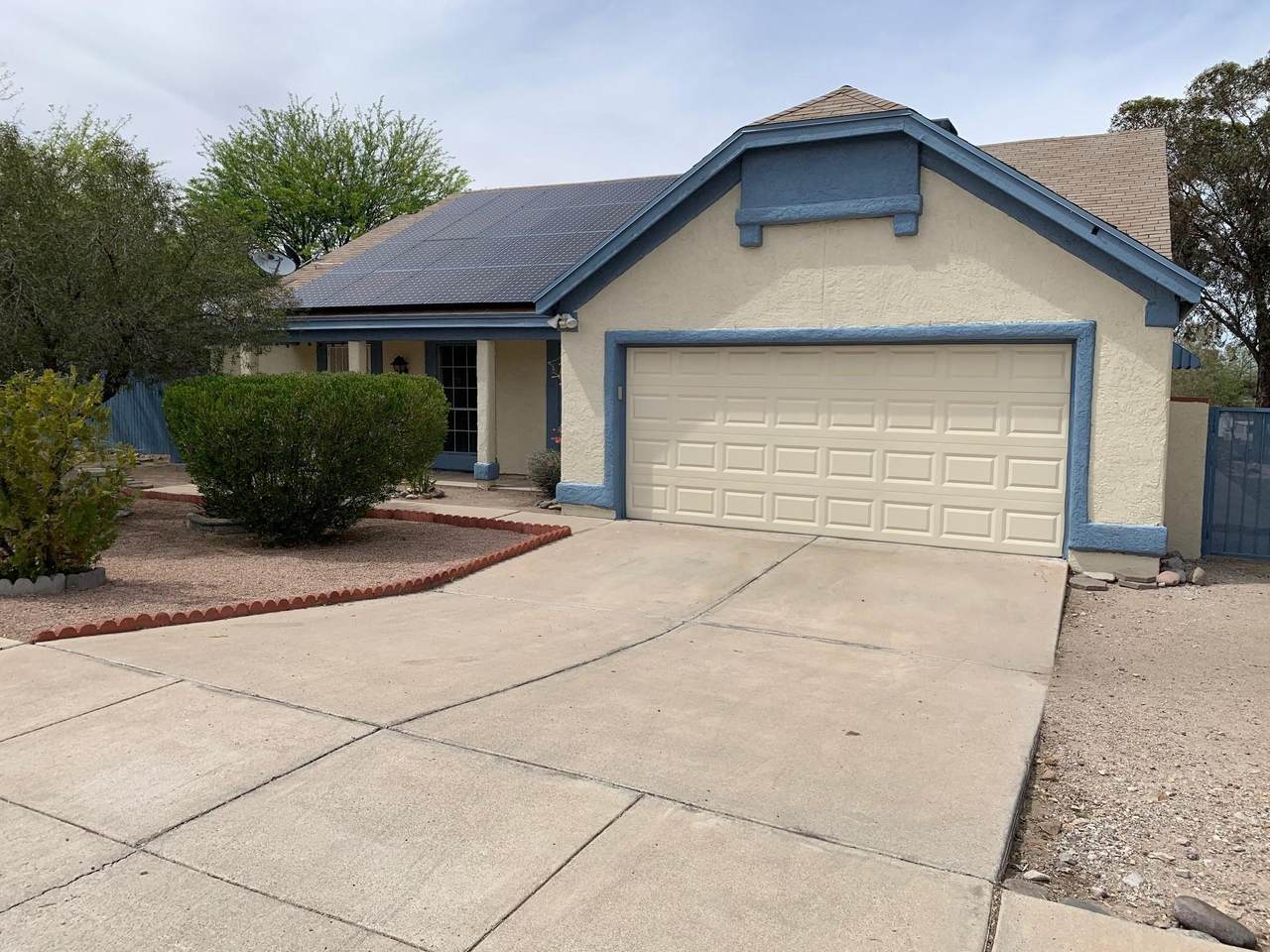 2856 Avenida Azahar - Photo 1