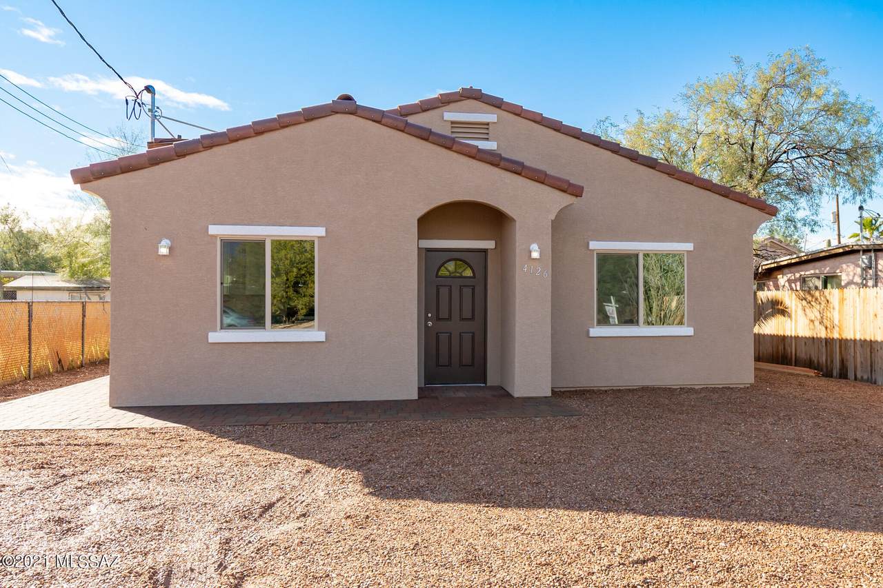4126 Glenn Street - Photo 1