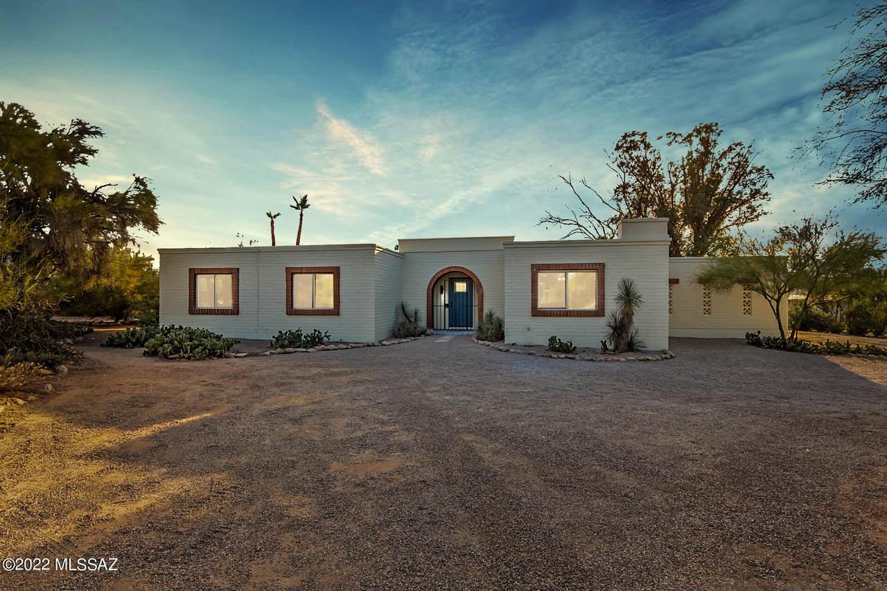 1401 Calle Kino - Photo 1