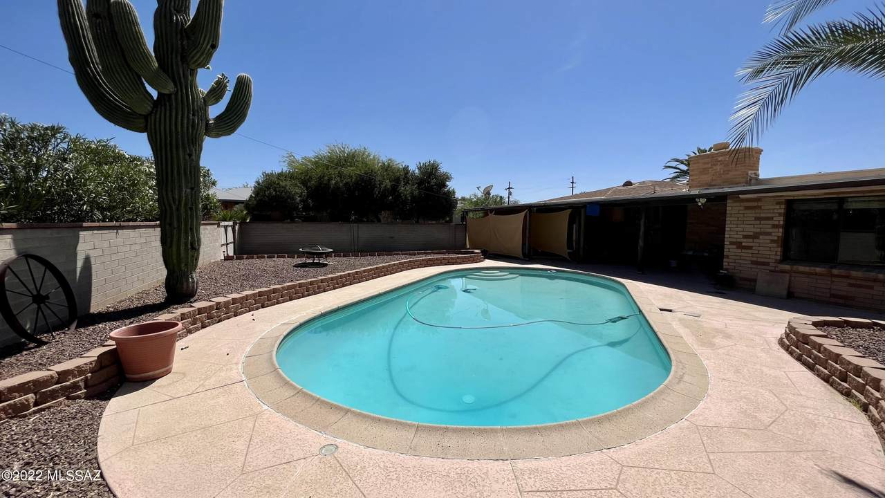625 Santa Ana Place - Photo 1