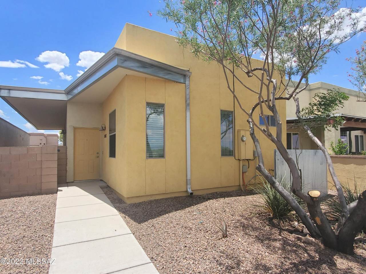 3057 Dales Crossing Drive - Photo 1