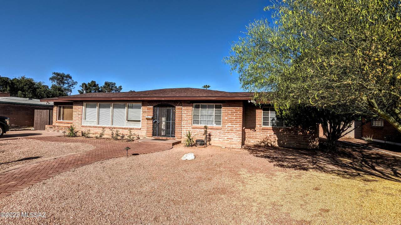 2709 Norris Avenue - Photo 1