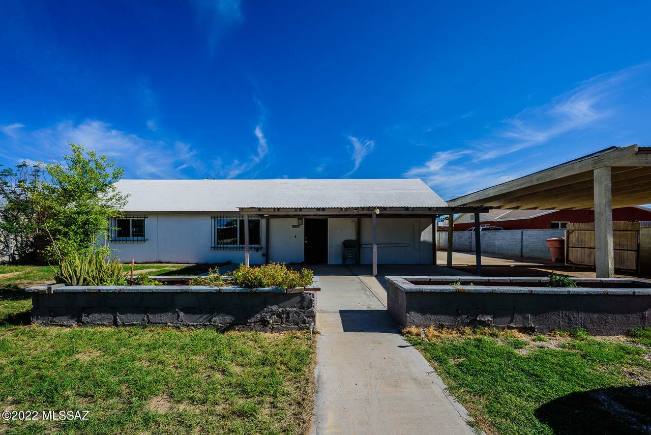 2941 26Th Street - Photo 1