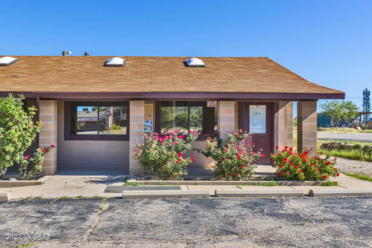 1880 American Avenue - Photo 1