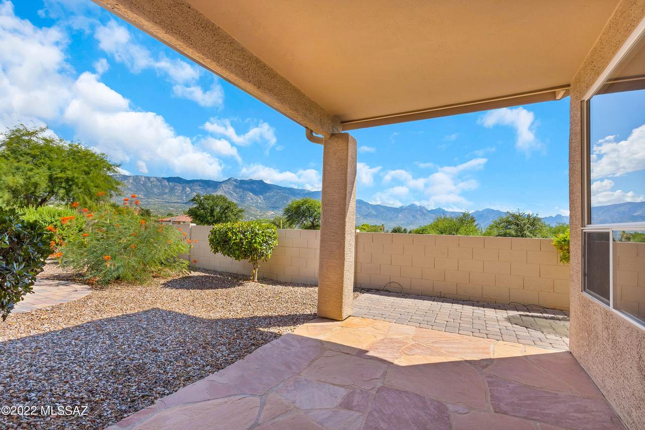64375 Wind Ridge Circle - Photo 1