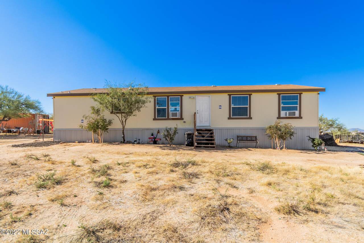14225 Lodorie Lane - Photo 1