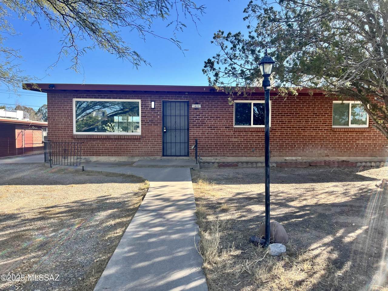 1410 Desmond Avenue - Photo 1