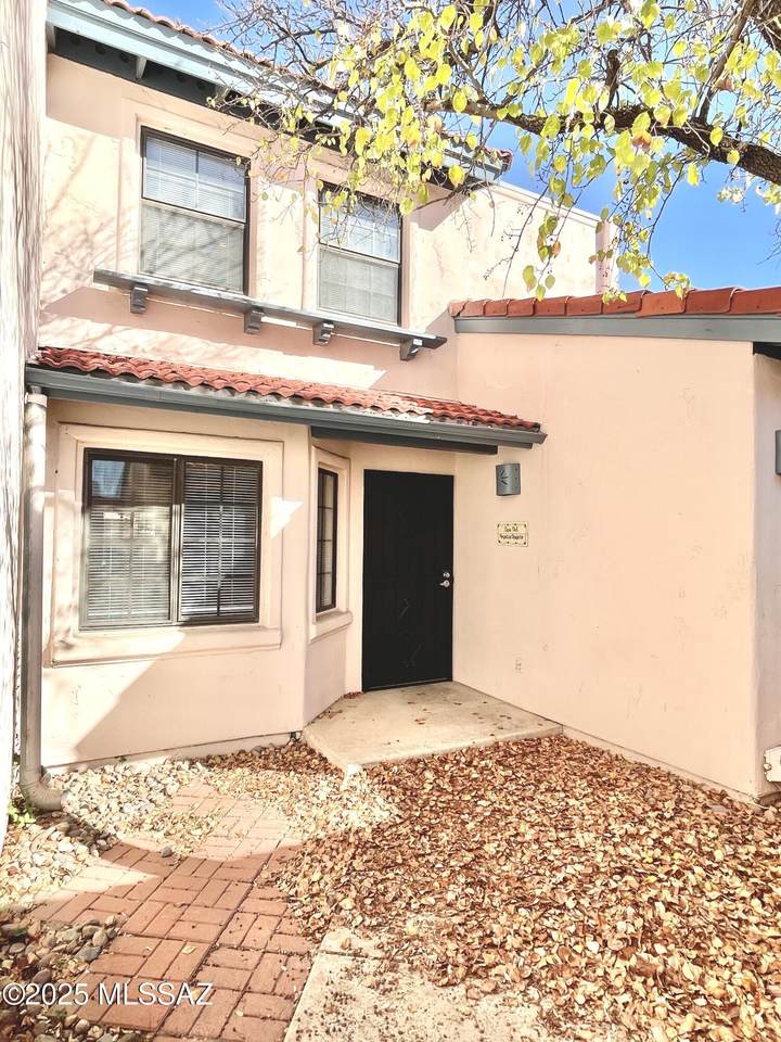 330 Joesler Court - Photo 1