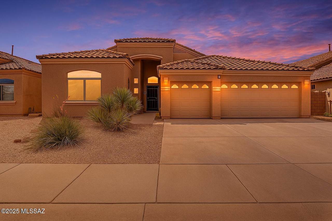 7109 Autumn Gold Court - Photo 1