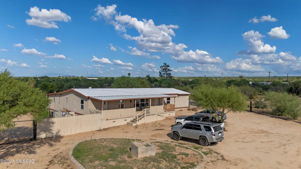 11265 Annemarie Drive - Photo 1