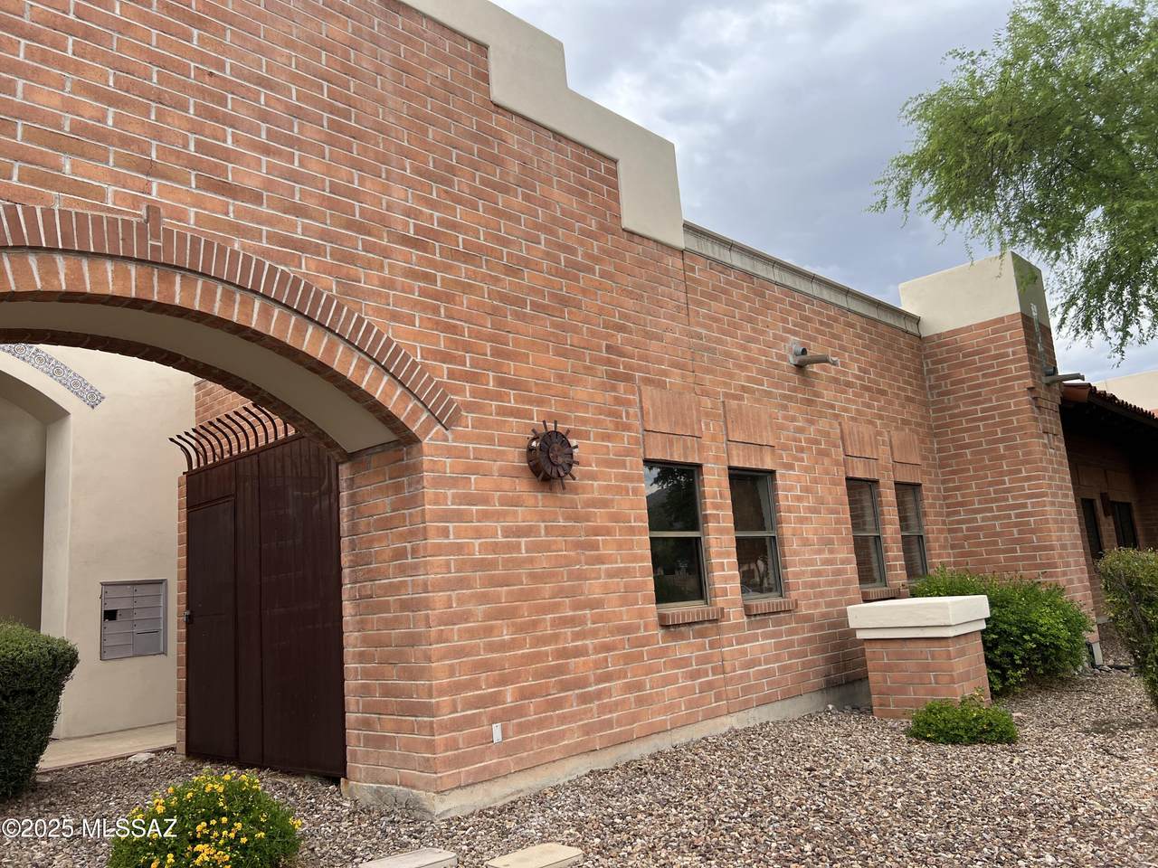 3497 Campbell Avenue - Photo 1