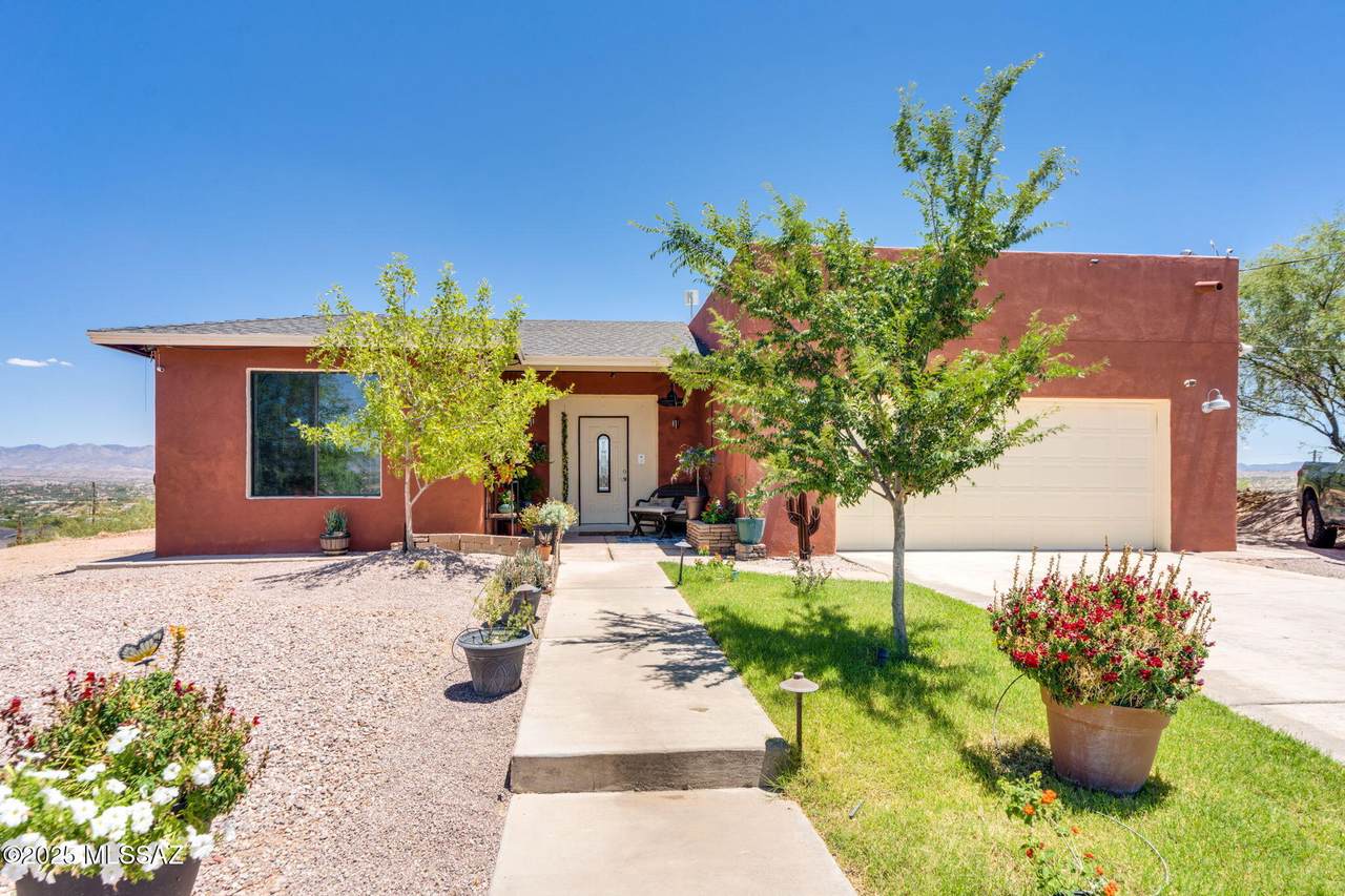 901 Via Puebla - Photo 1