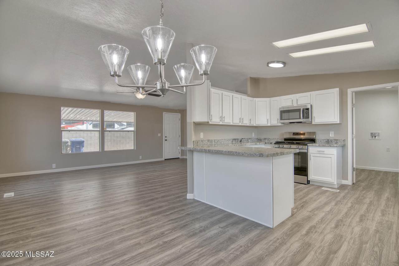3781 Peggy Lane - Photo 1