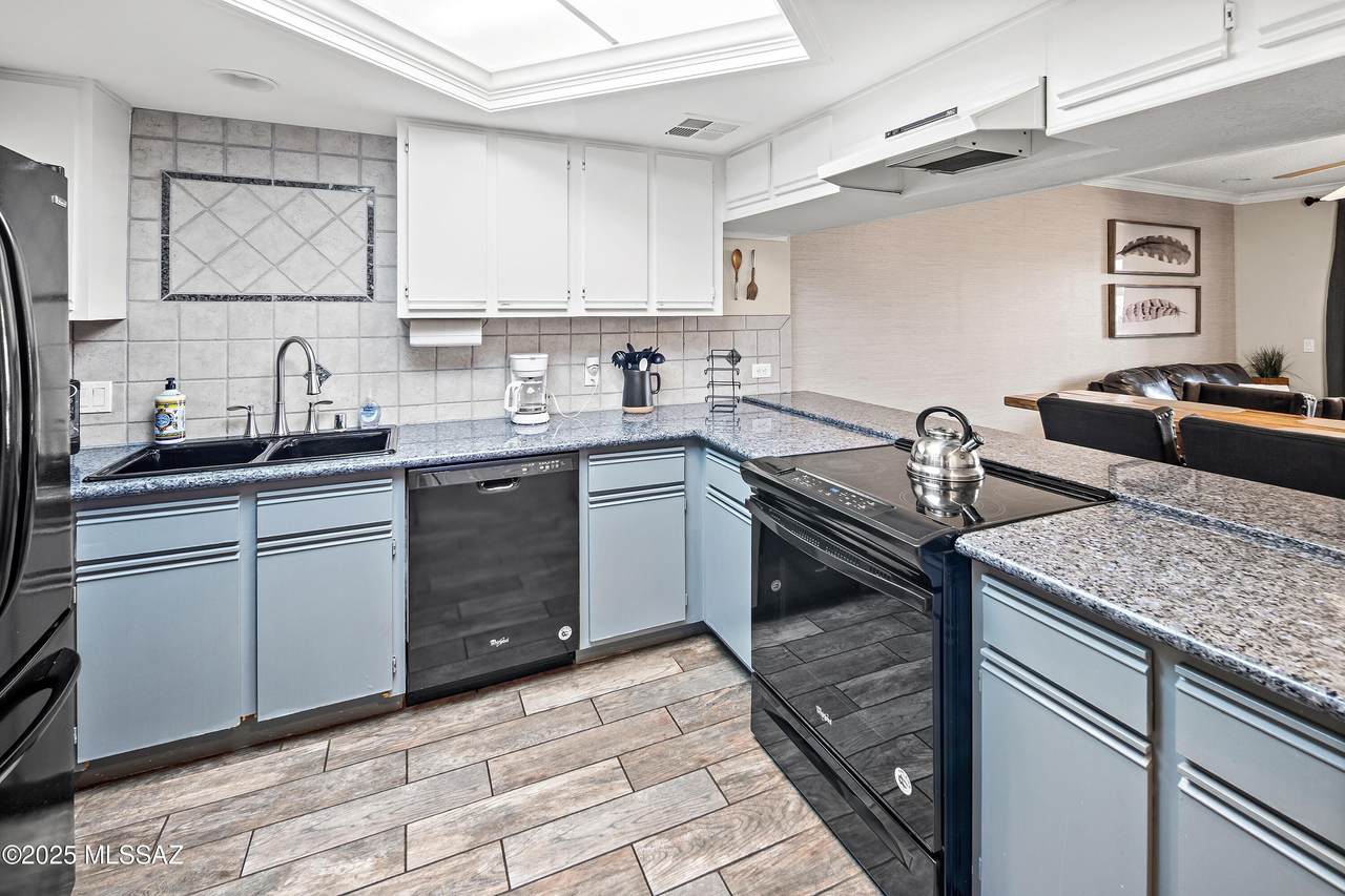 777 Harrah Way - Photo 1