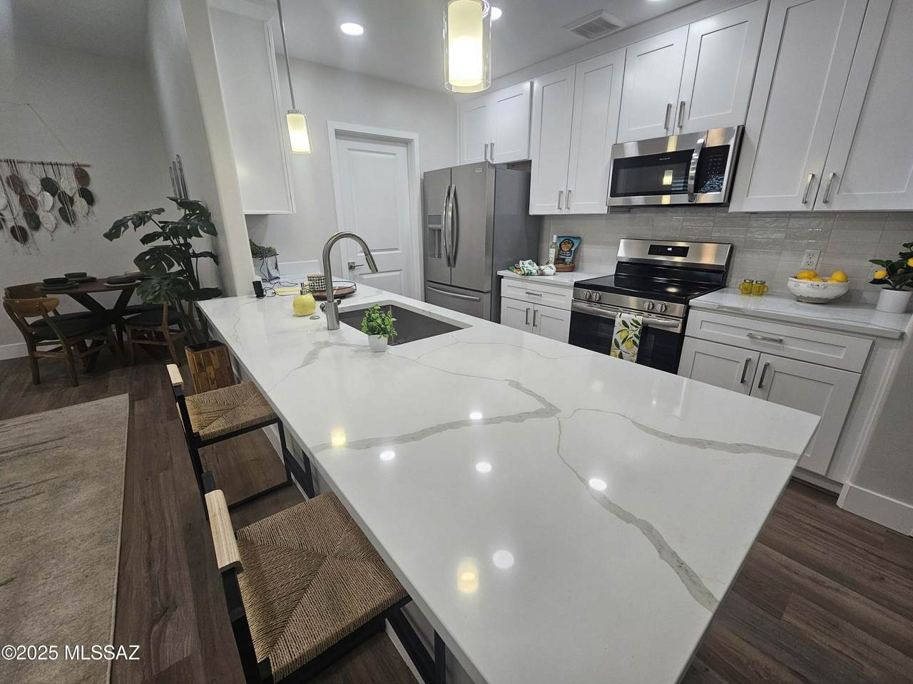 2020 River Road - Photo 1