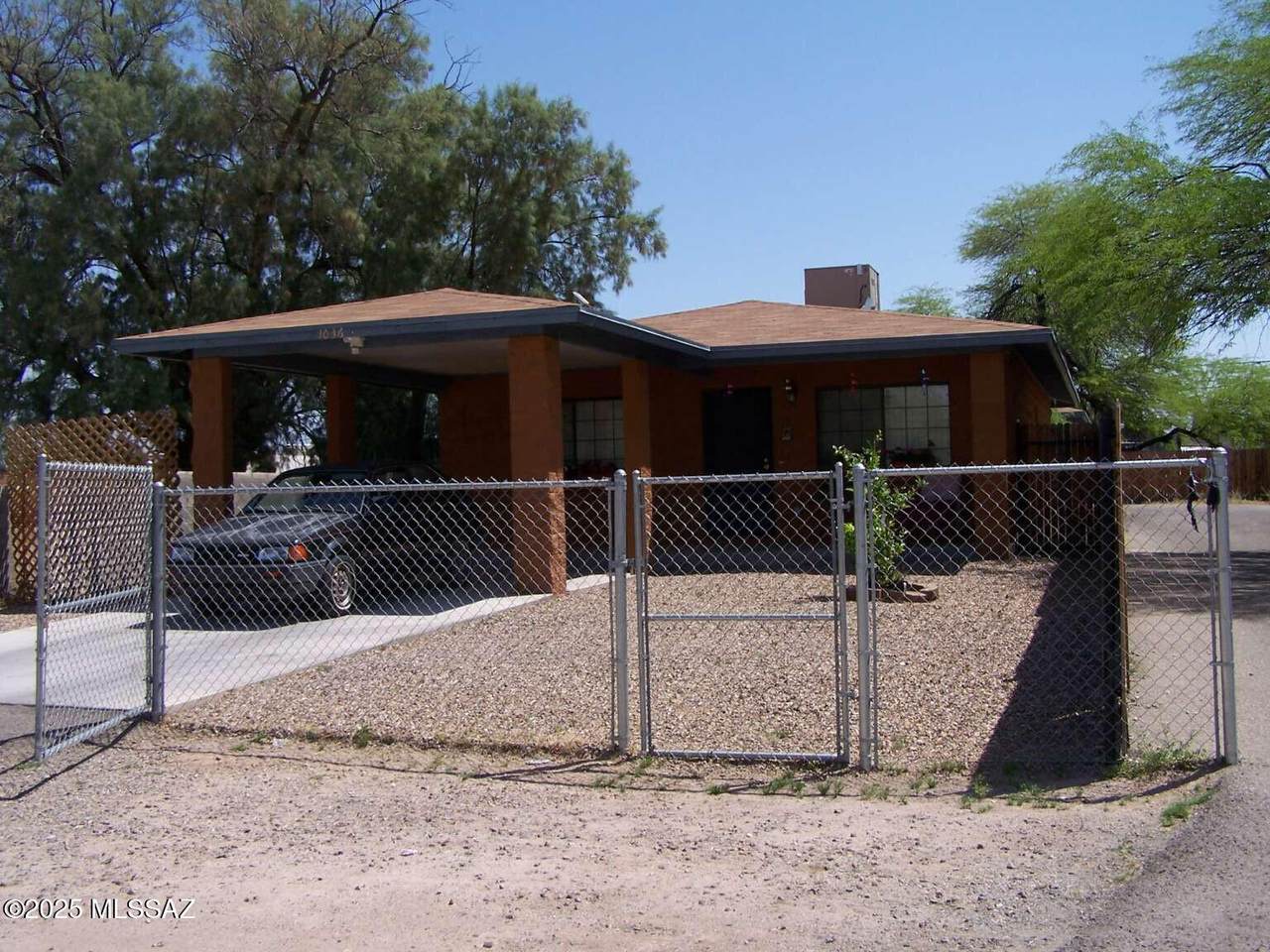 https://bt-photos.global.ssl.fastly.net/tucson/orig_boomver_2_22523433-2.jpg