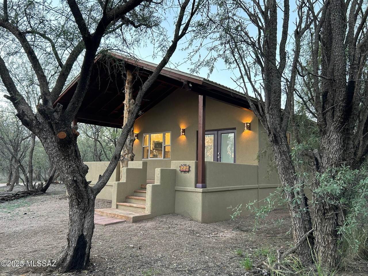 112 Three R Avenue - Photo 1