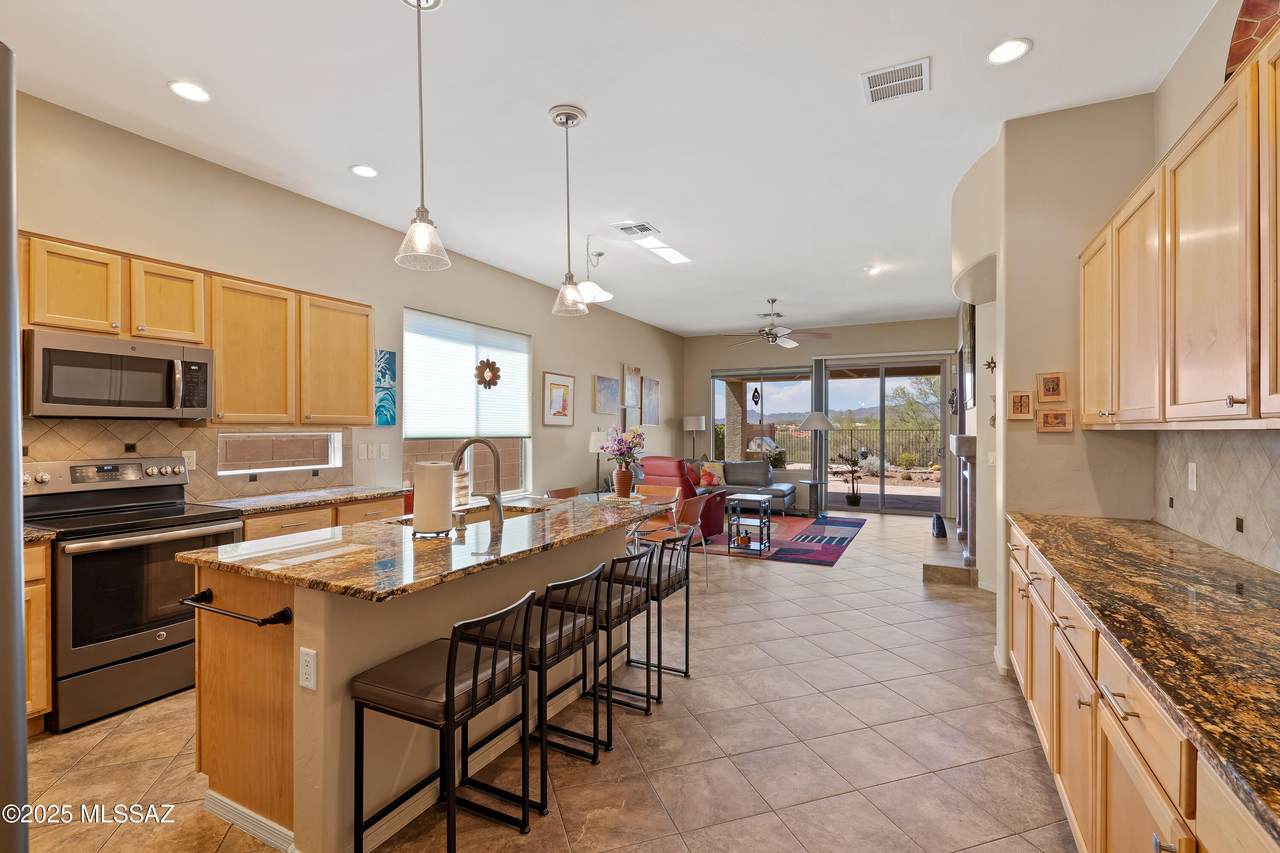 https://bt-photos.global.ssl.fastly.net/tucson/1280_boomver_2_22524570-2.jpg