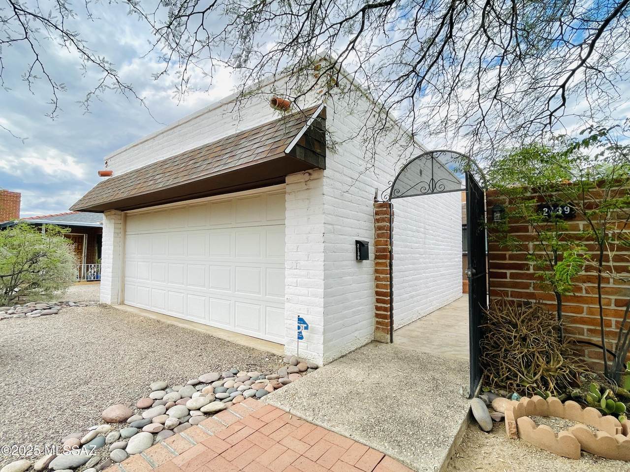 2139 10Th Street - Photo 1