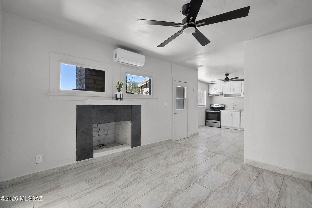 111 Dumbauld Street - Photo 1