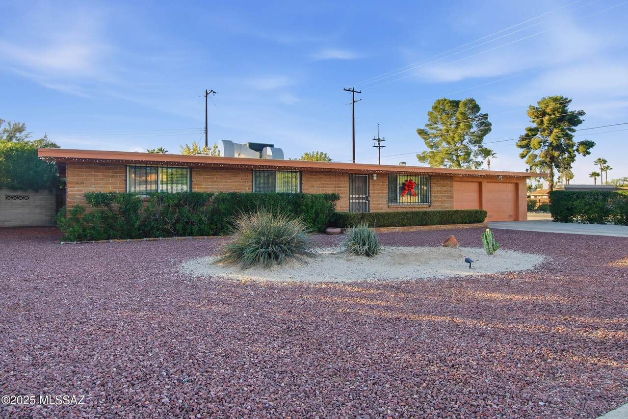 https://bt-photos.global.ssl.fastly.net/tucson/1280_boomver_2_22527057-2.jpg