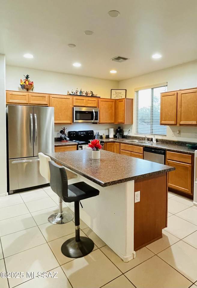 https://bt-photos.global.ssl.fastly.net/tucson/1280_boomver_3_22527320-2.jpg