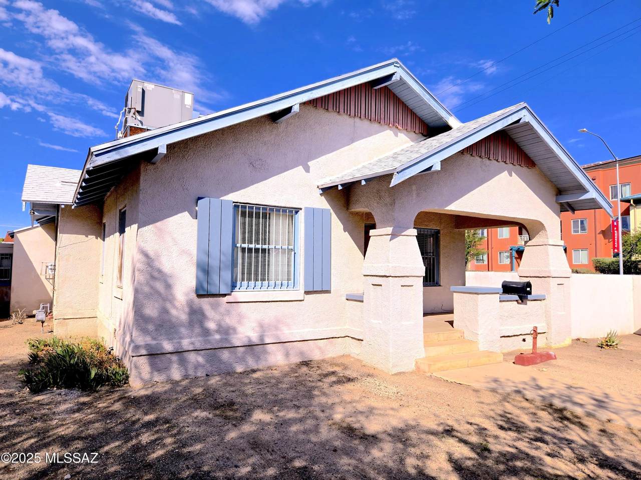 745 5th Street - Photo 1