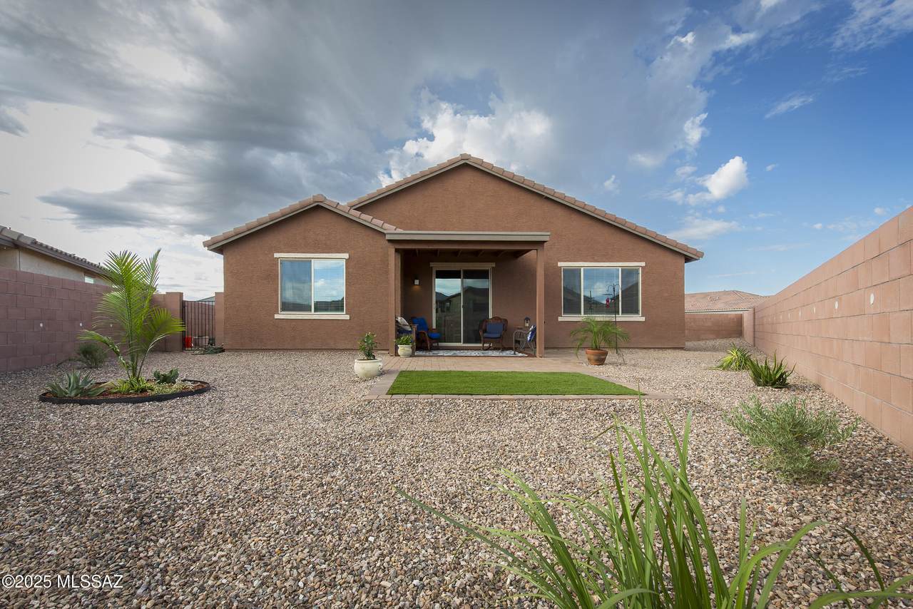 5520 San Francisco Trail - Photo 1