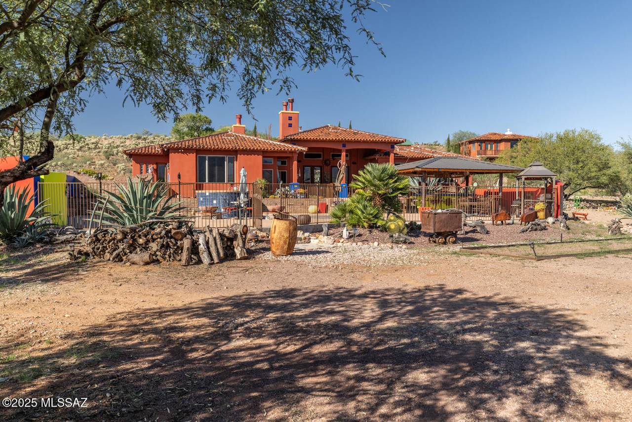 https://bt-photos.global.ssl.fastly.net/tucson/1280_boomver_2_22528560-2.jpg