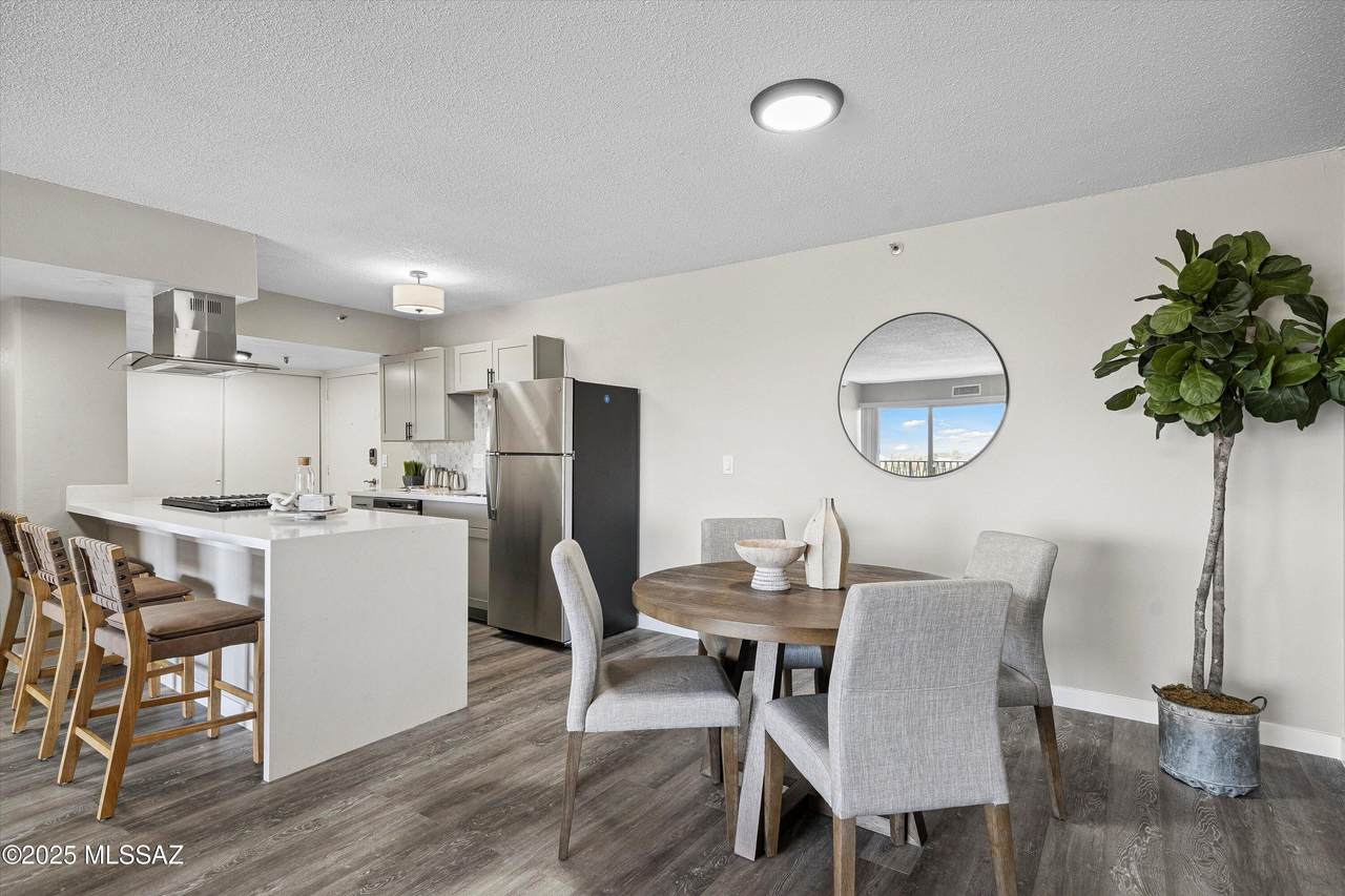 425 Paseo Redondo Drive - Photo 1