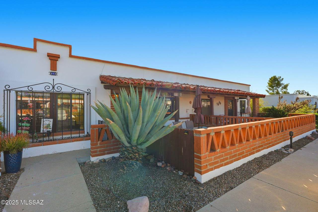 373 Paseo Sarta - Photo 1