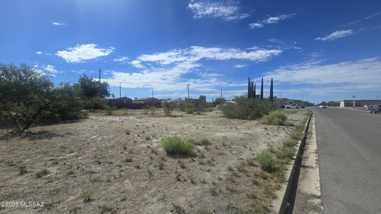 3 city lot Arizona Avenue - Photo 1